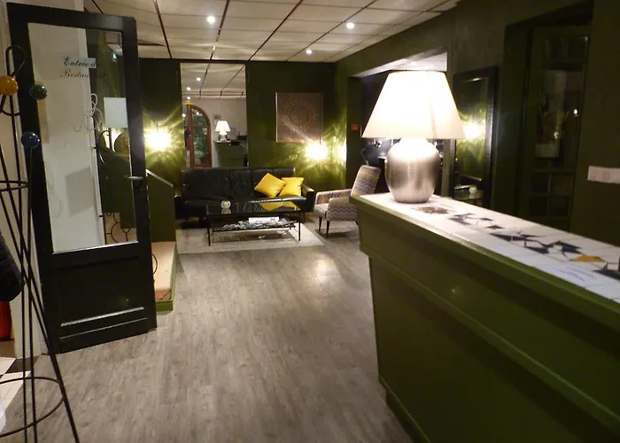 Etche Ona Отель